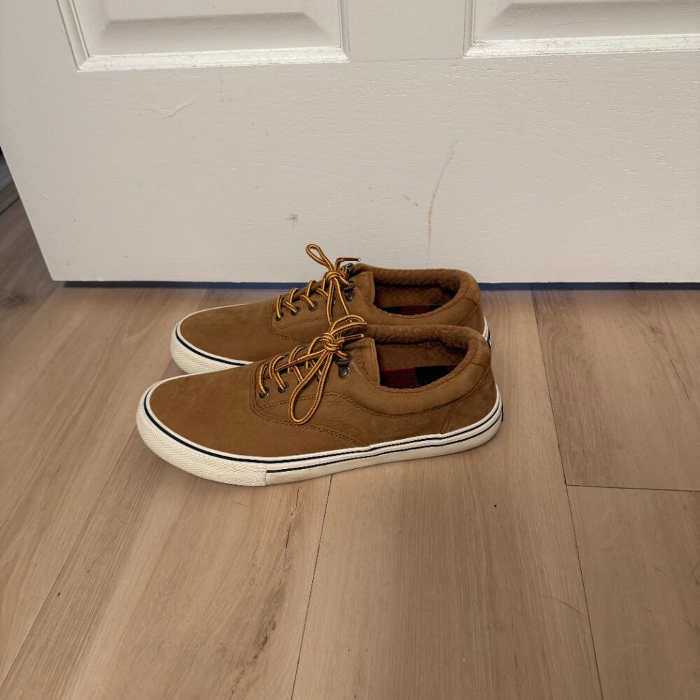 NWOT Sperry Men's Brown Suede Sneakers Size 10.5 - Picture 2 of 5